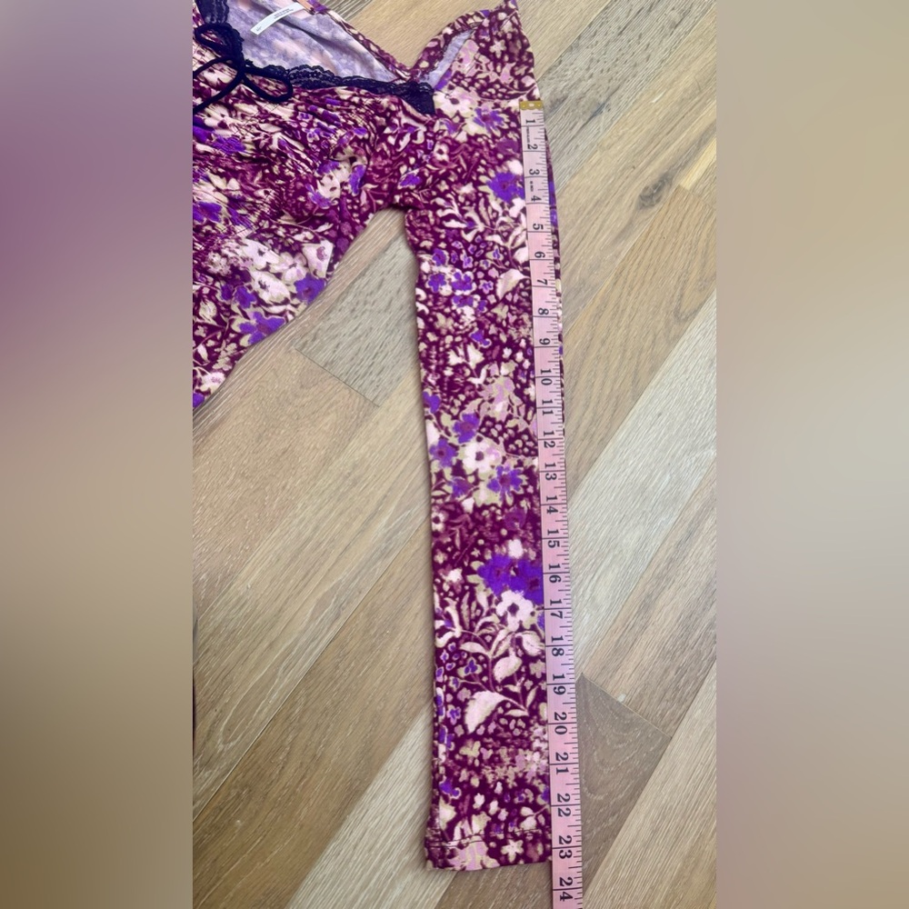 Free People Women’s Floral and Lace Top - Picture 7 of 9